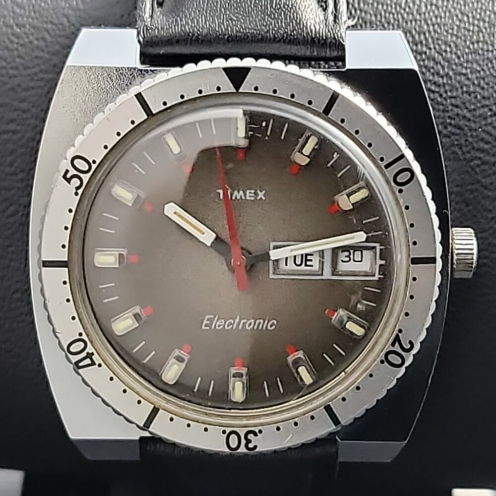 Vintage Timex Electronic Day-Date | 40mm Diver-Style Case | New Strap & Battery
